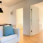 Two-bedroom Close To The Center Apartament Odense
